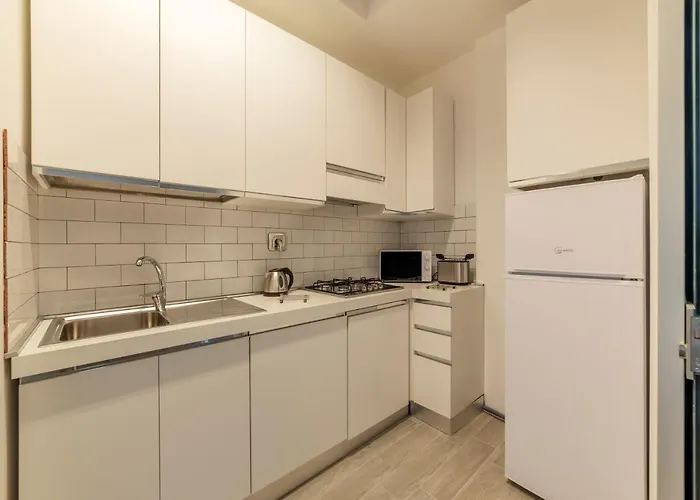 Palazzo Altieri Penthouse Appartement *