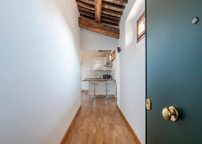 Palazzo Altieri Penthouse *